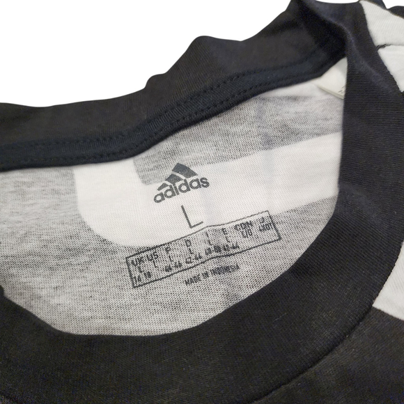 Adidas Women's Black Cropped Logo T-Shirt Size L Oversized Crop Top - Picture 5 of 6